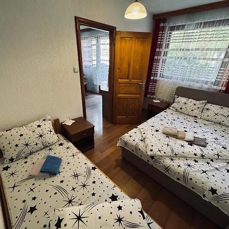 Plava Spilja-id Motel *